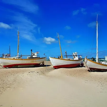 Сasa de vacaciones 6 Person In Brovst