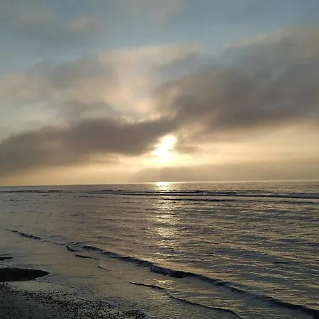 Сasa de vacaciones 6 Person In Brovst